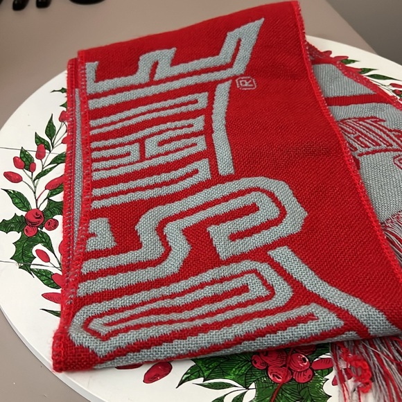 Ohio State University Scarf - Picture 4 of 6